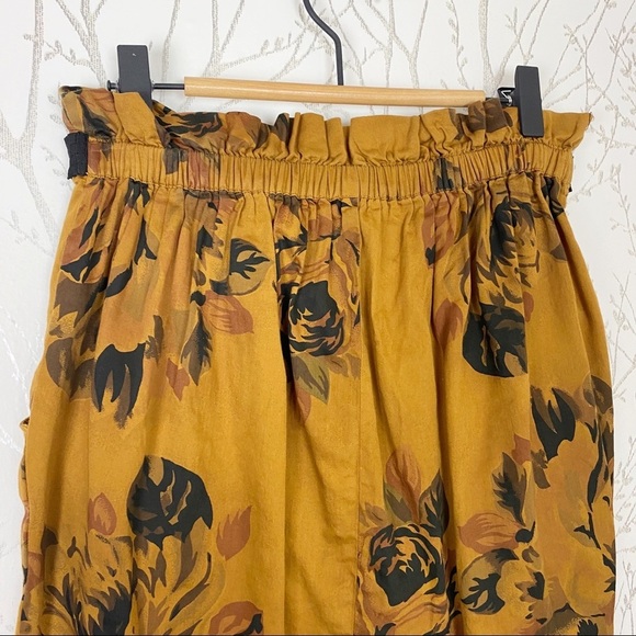 STARING AT STARS Paperbag Waist Cotton Floral Skirt Med Pockets Urban Outfitters - Picture 5 of 9